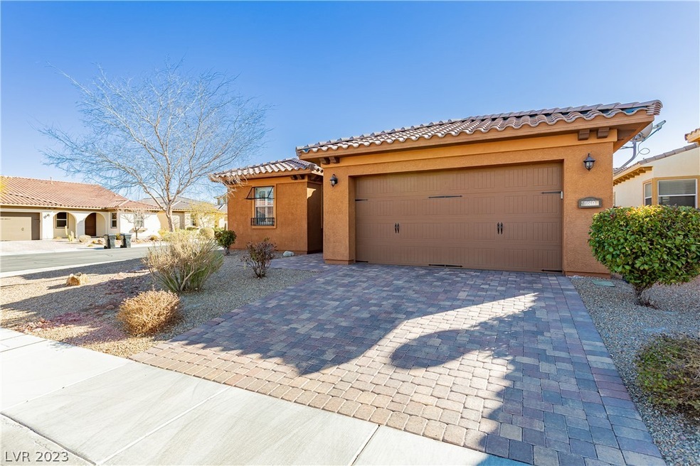 Driveway with pavers.  Great curb appeal.