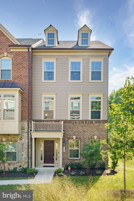 7316 Taylor's Hill Ln, Hanover, MD 21076 - photo 1