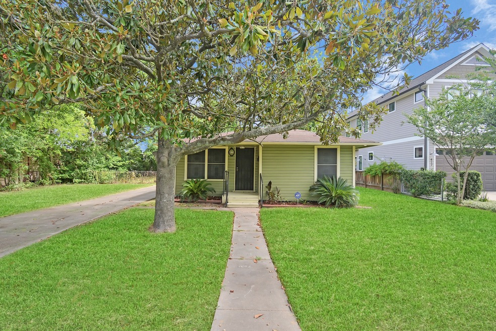 Sold • Co-Listing Agent