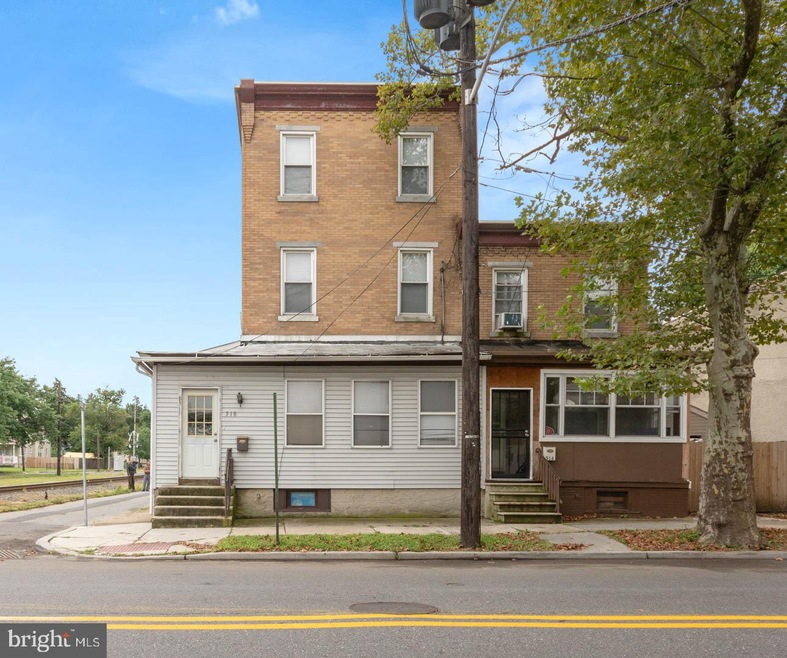 518 Essex St, Gloucester City, NJ 08030 - photo 1