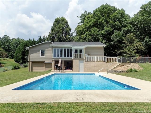 196 Ridgewood Acres Dr unit 9, Hendersonville, NC 28792 - photo 1