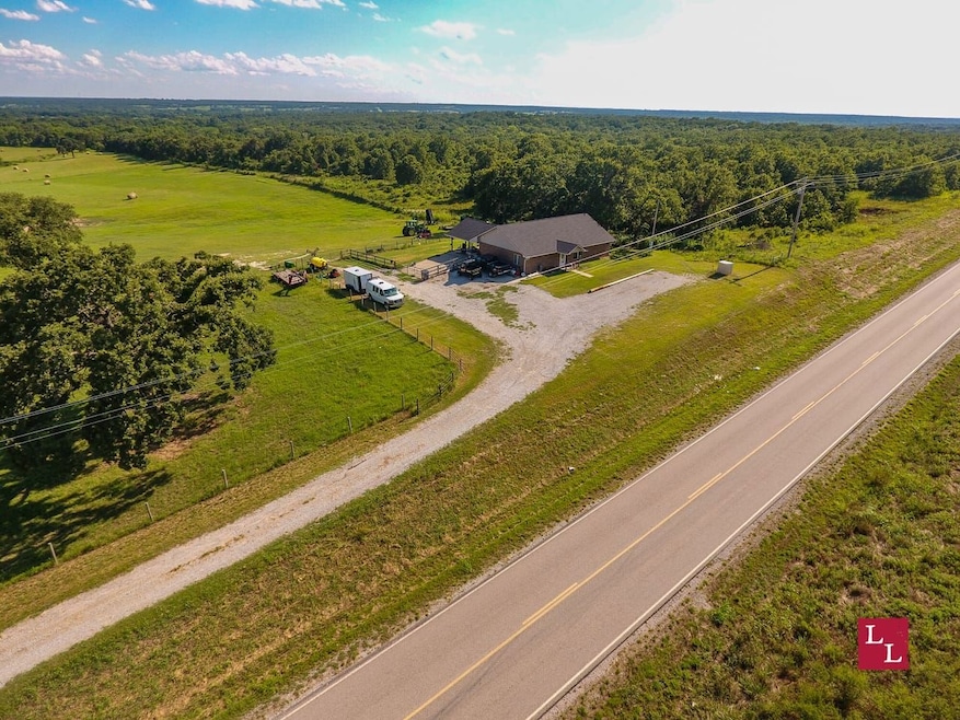 23285 Oswalt Rd, Overbrook, OK 73453 - photo 1