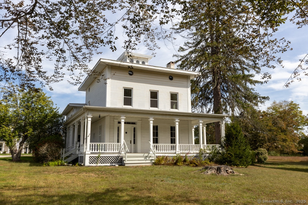 1572 Saybrook Rd, Haddam, CT 06438 - photo 1