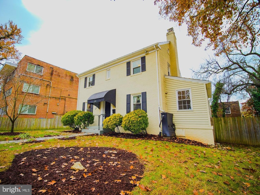 1601 28th St SE, Washington, DC 20020 - photo 1