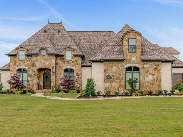 Sold $775,000
