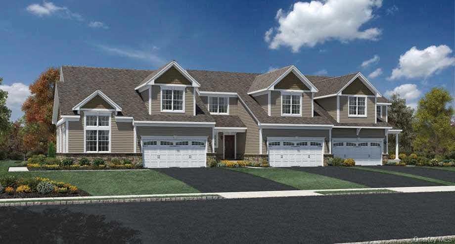 6 Avondale Ln unit 135, Wappinger, NY 12590 - photo 1