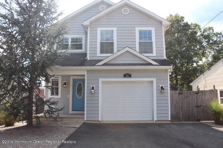 807 Baldwin St, Forked River, NJ 08731 - photo 1