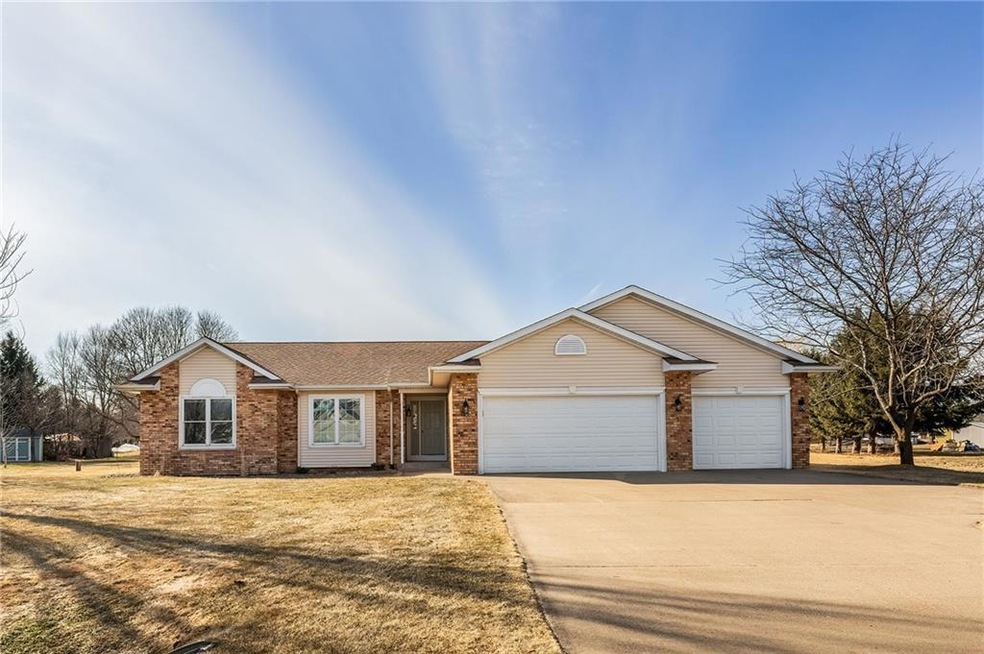 Welcome to 14494 46th Avenue!