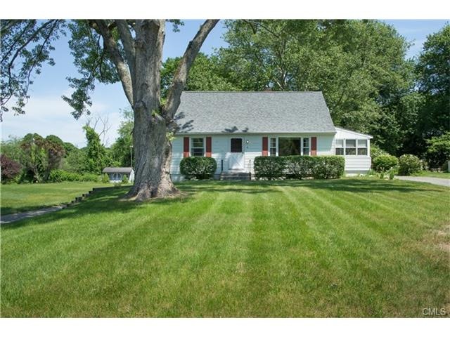 9 Knollview Dr, Pawling, NY 12564 - photo 1