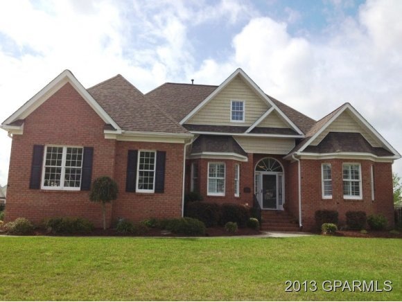 568 Cedar Ridge Dr, Winterville, NC 28590 - photo 1