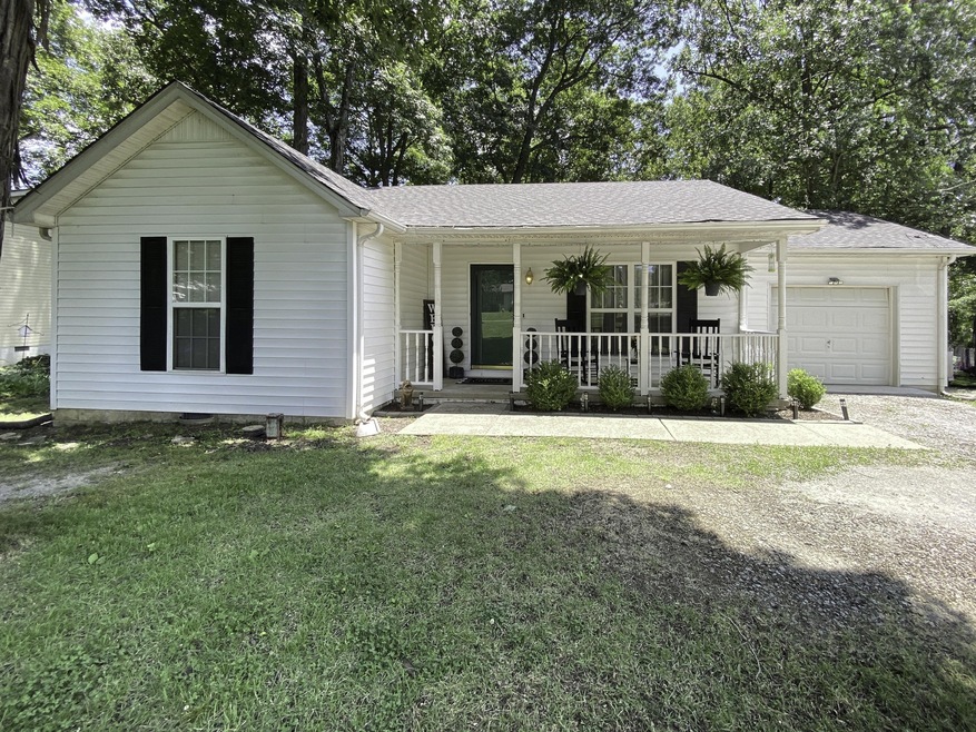 300 Wall St, Shelbyville, TN 37160 - photo 1