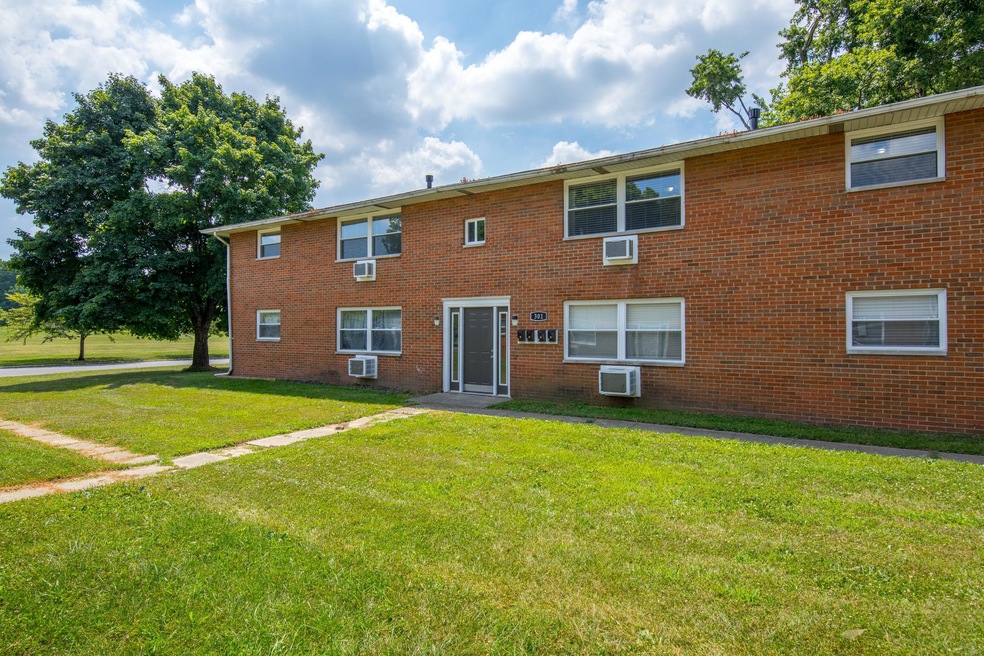301 S Napoleon Ave unit C, Columbus, OH 43213 - photo 1