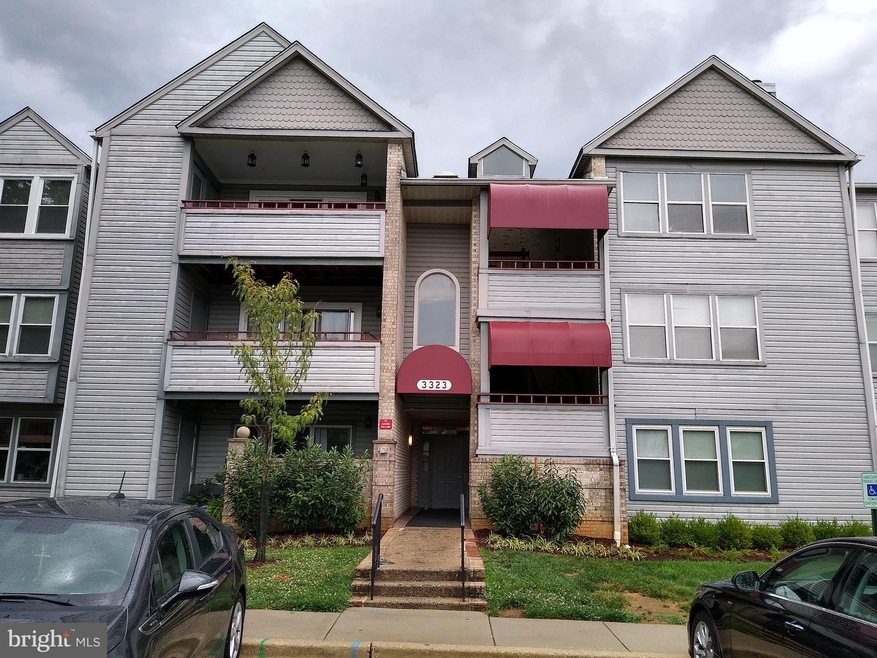 3323 Sir Thomas Dr unit 23, Silver Spring, MD 20904 - photo 1