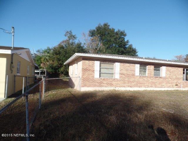 5116 Mc Manus Dr, Jacksonville, FL 32210 - photo 1