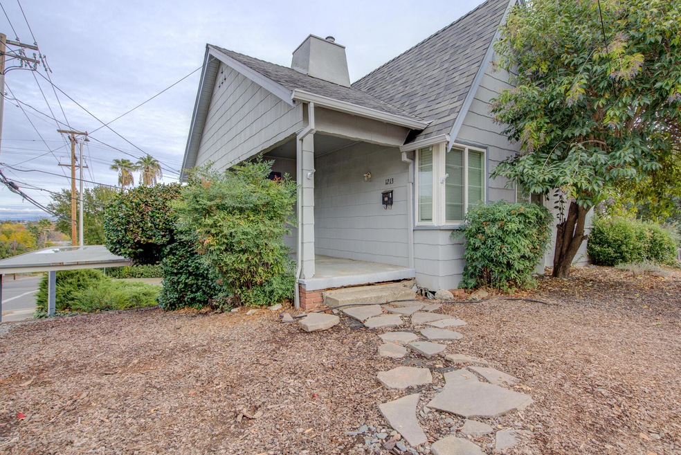 1213 South St, Redding, CA 96001 - photo 1