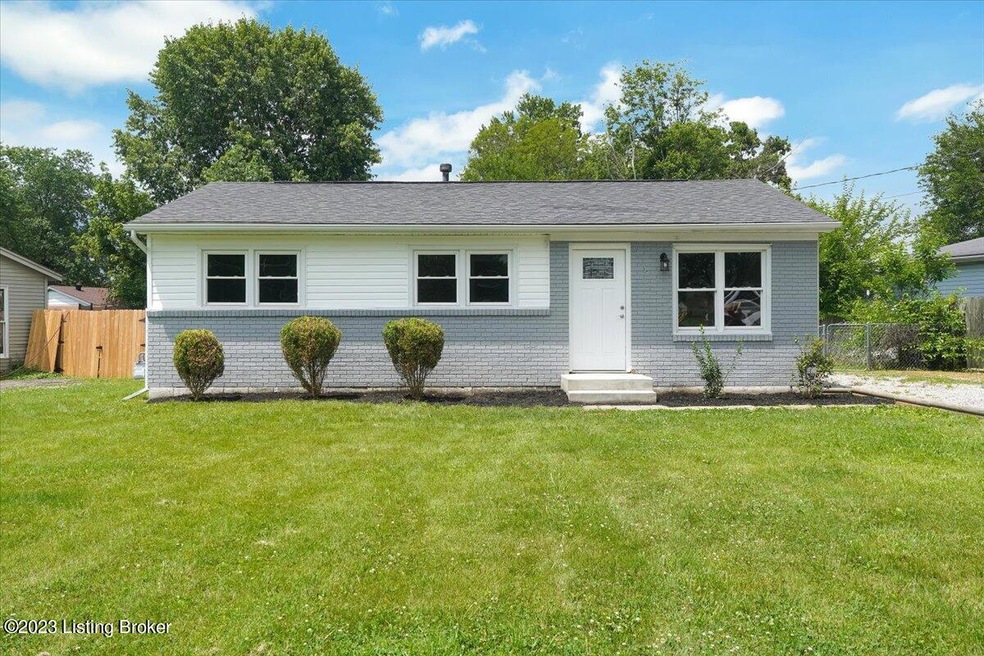 9104 New Maple Rd, Louisville, KY 40229 - photo 1