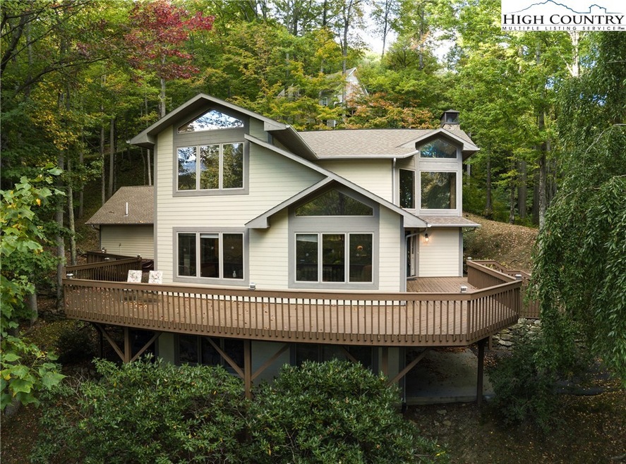 564 Grandfather Farms Rd, Banner Elk, NC 28604 - photo 1