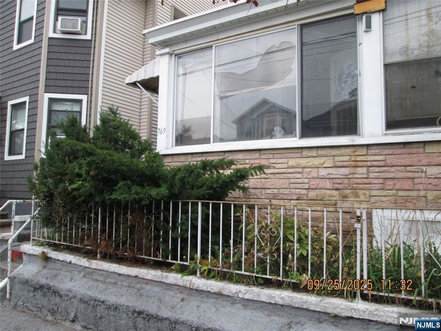 767-769 E 26th St, Paterson, NJ 07504 - photo 1