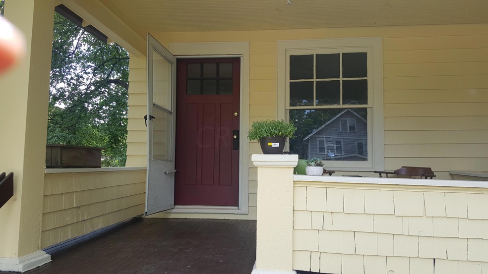 4th Front red Door