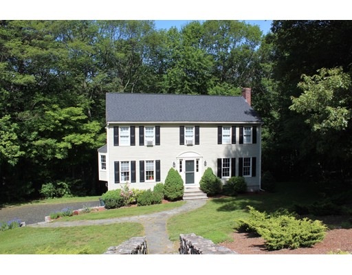 9 Appaloosa Cir, Hopkinton, MA 01748 - photo 1