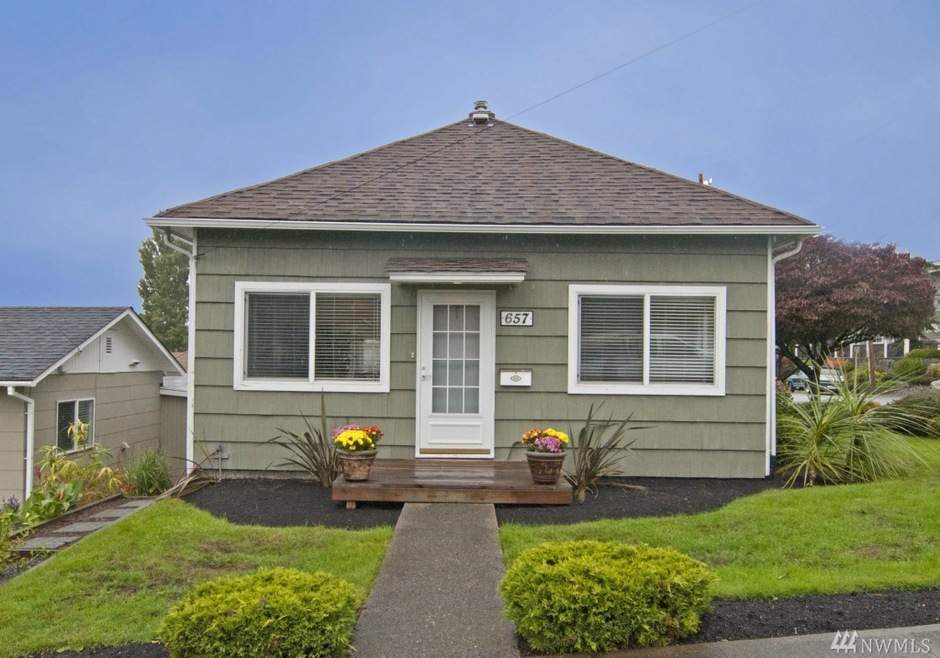 657 Alder St, Edmonds, WA 98020 - photo 1