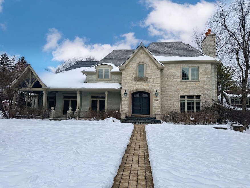 unlisted-address, Glenview, IL 60025 - photo 1