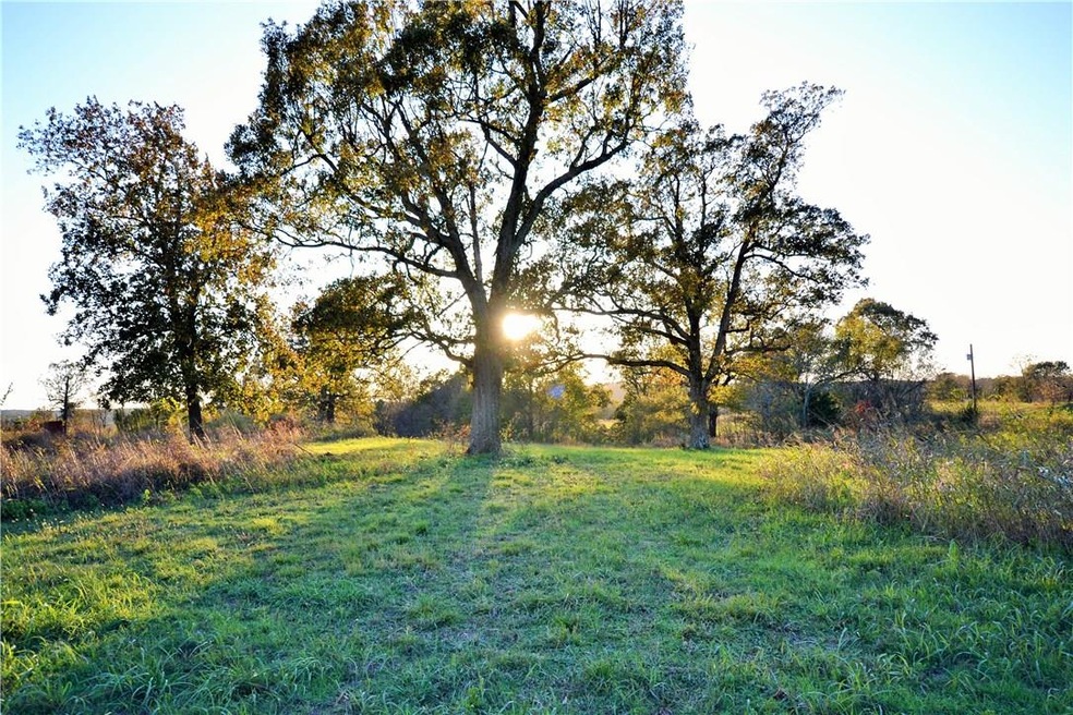 0 Fletcher Wc 751 Rd unit 1062930, Fayetteville, AR 72704 - photo 1