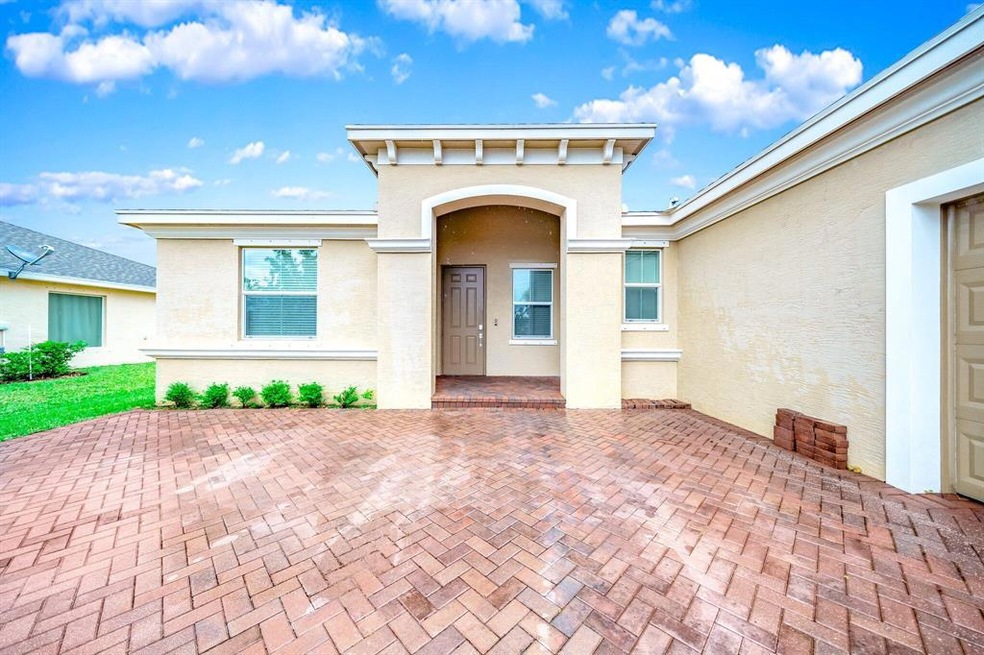 Sold $385,000 • Co-Listing Agent