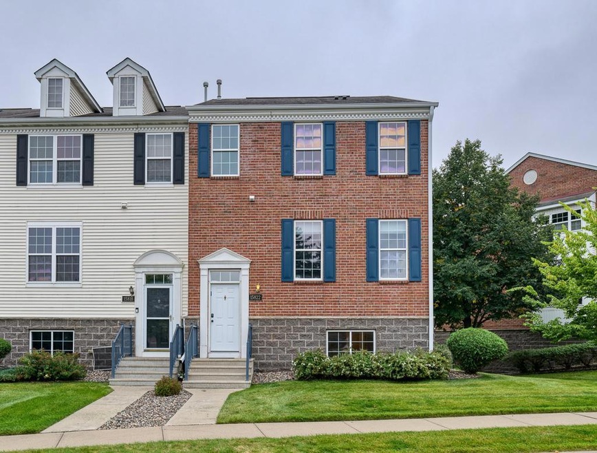 15822 Frisian Ln, Saint Paul, MN 55124 - photo 1