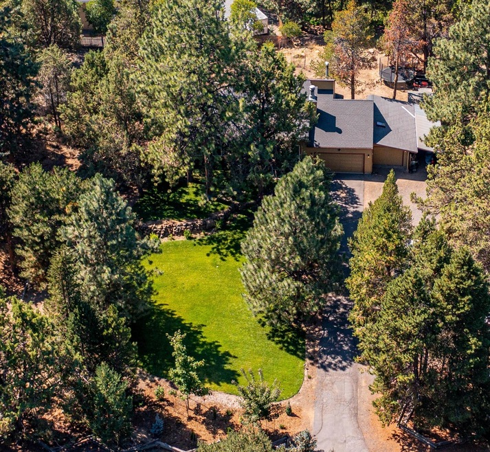 20885 King Hezekiah Way, Bend, OR 97702 - photo 1