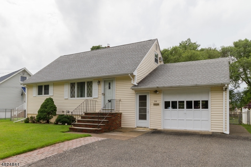 33 Vetrone Dr, Woodland Park, NJ 07424 - photo 1