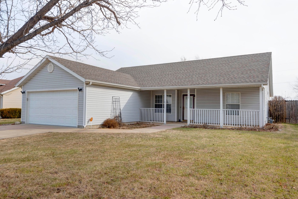 708 Carriage Crossing, Nixa, MO 65714 - photo 1