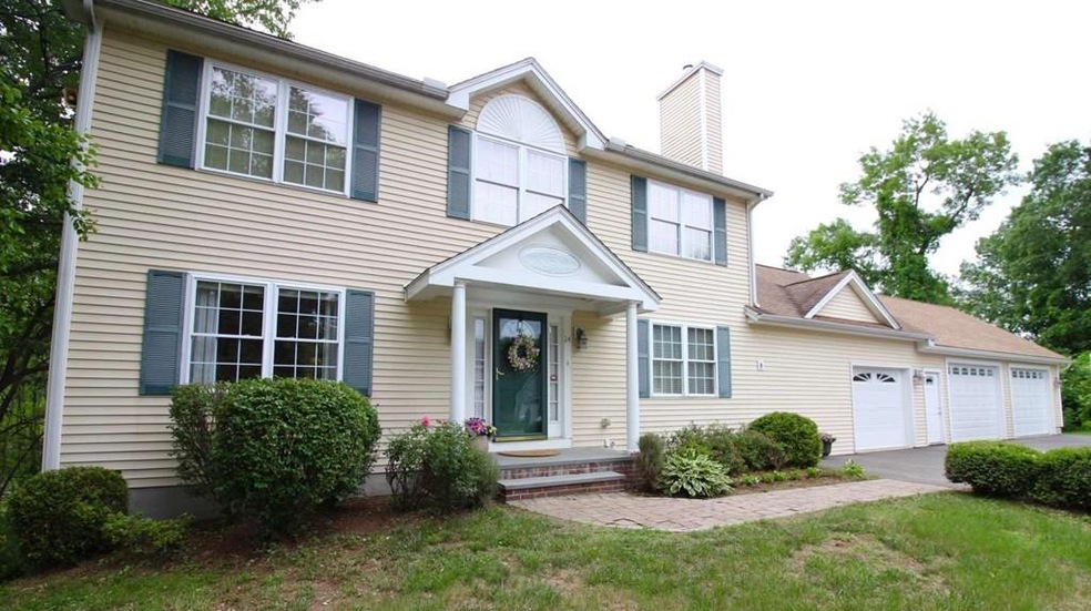 24 Riverview Blvd, Methuen, MA 01844 - photo 1