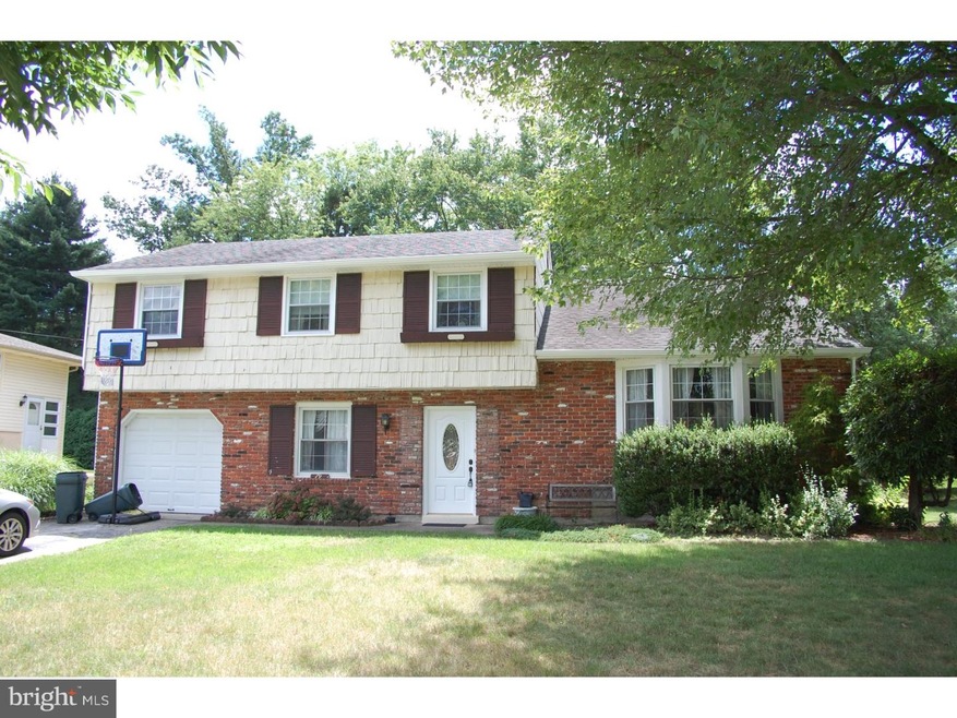 79 Knollwood Dr, Cherry Hill, NJ 08002 - photo 1