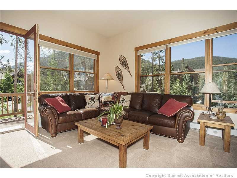 Living Room. Trappers Crossing 8755 - Living Area