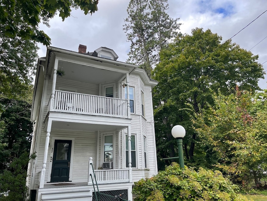 32 Kendrick Place, Amherst, MA 01002 - photo 1