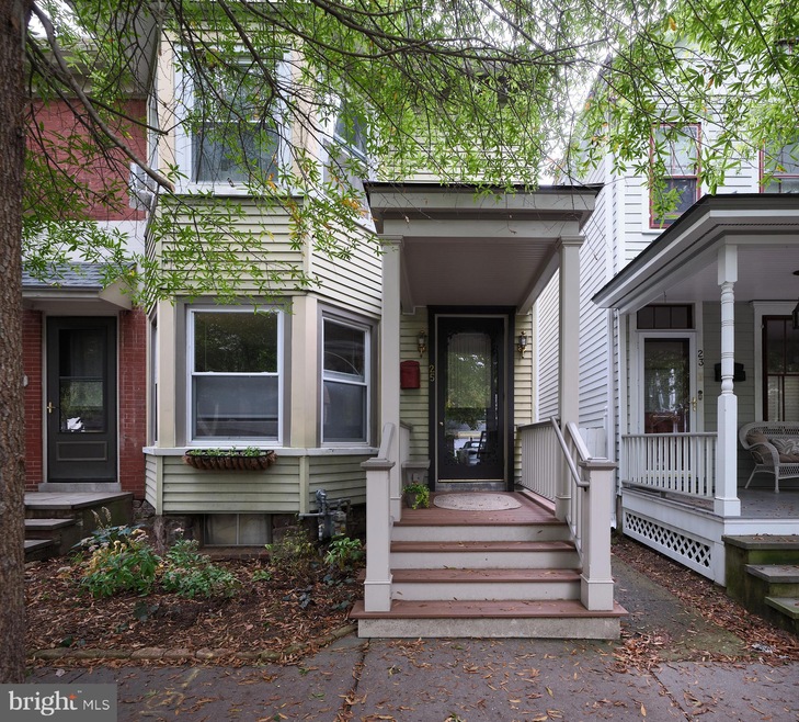 25 Perry St, Lambertville, NJ 08530 - photo 1