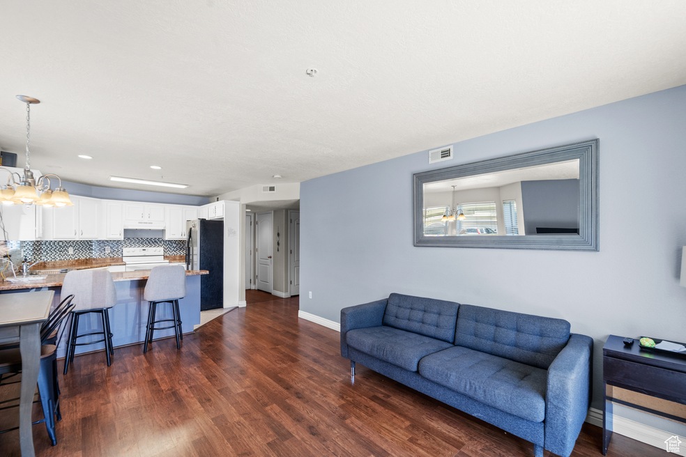 3821 S Kingsbury Ln unit B2, West Valley City, UT 84119 - photo 1