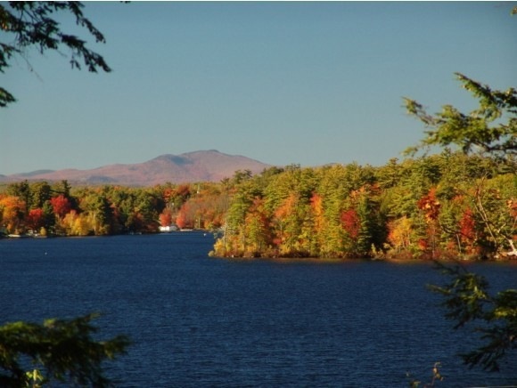 812 Lovell Lake Rd, Sanbornville, NH 03872 - photo 1