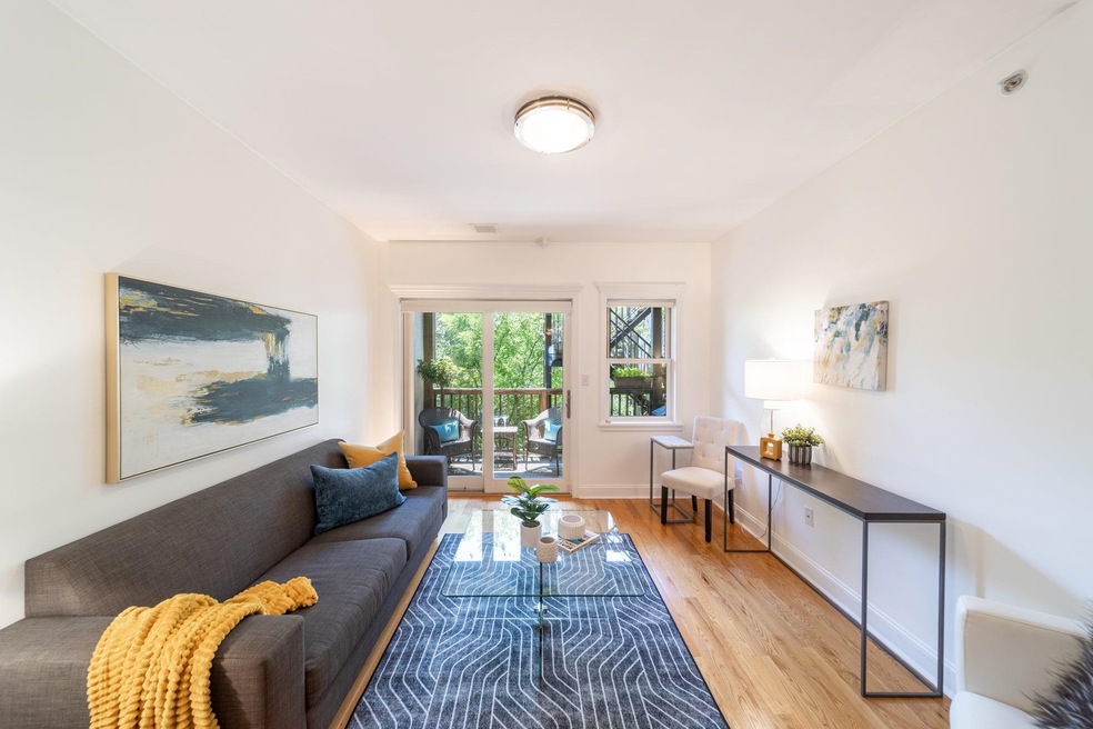 139 Morris St unit 4, Jersey City, NJ 07302 - photo 1