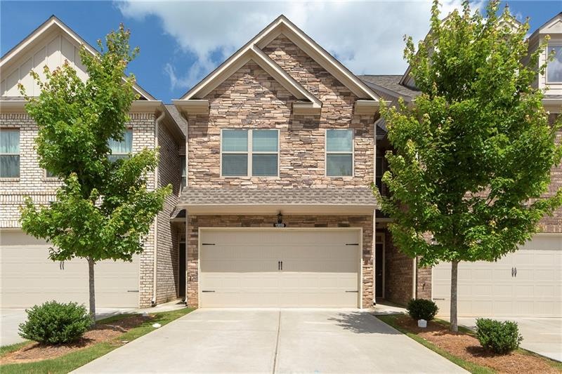 10659 Naramore Ln, Alpharetta, GA 30022 - photo 1
