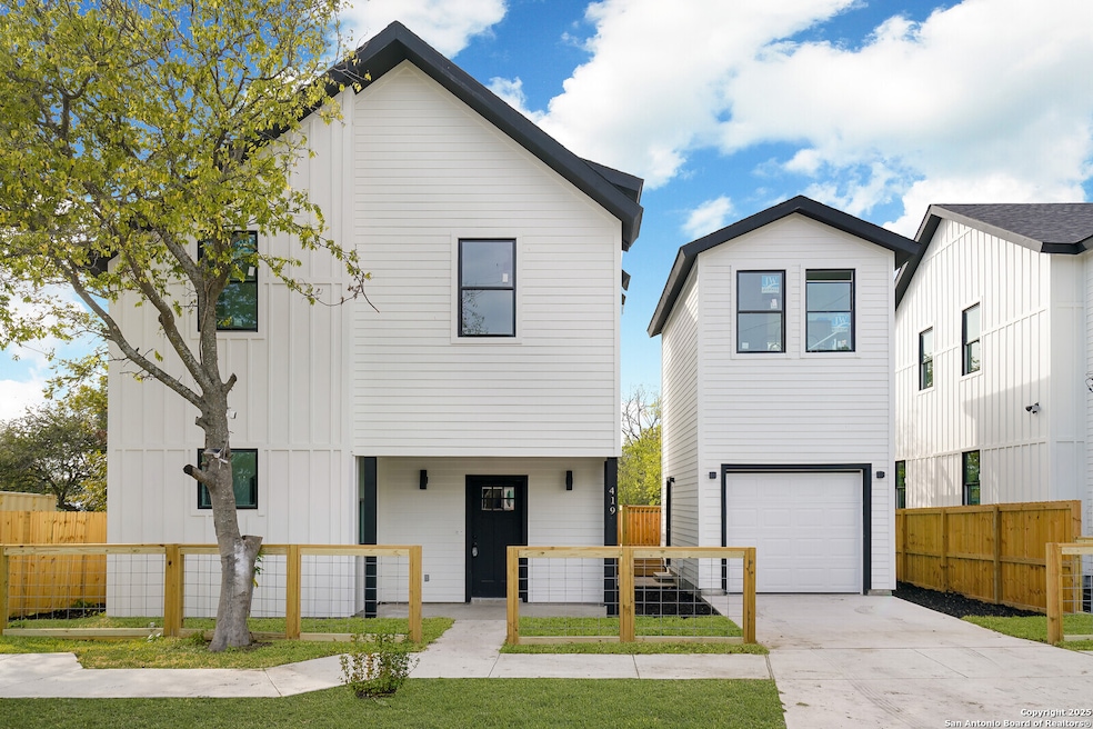 419 N Mesquite St, San Antonio, TX 78202 - photo 1