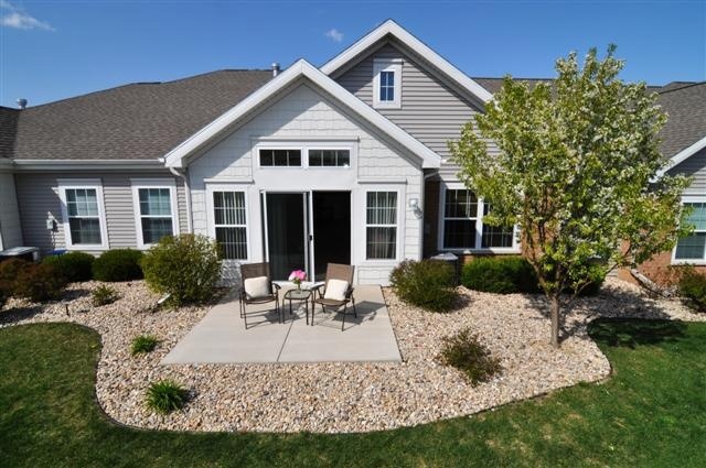 52 Northlight Way unit 20, Fitchburg, WI 53711 - photo 1