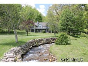 Stunning Creek Thru Property