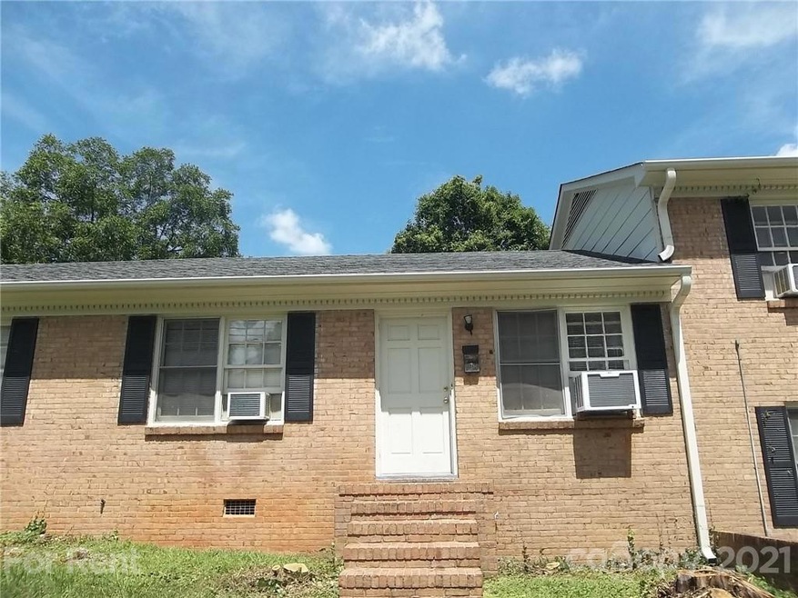 4227 Walker Rd unit 6, Charlotte, NC 28211 - photo 1