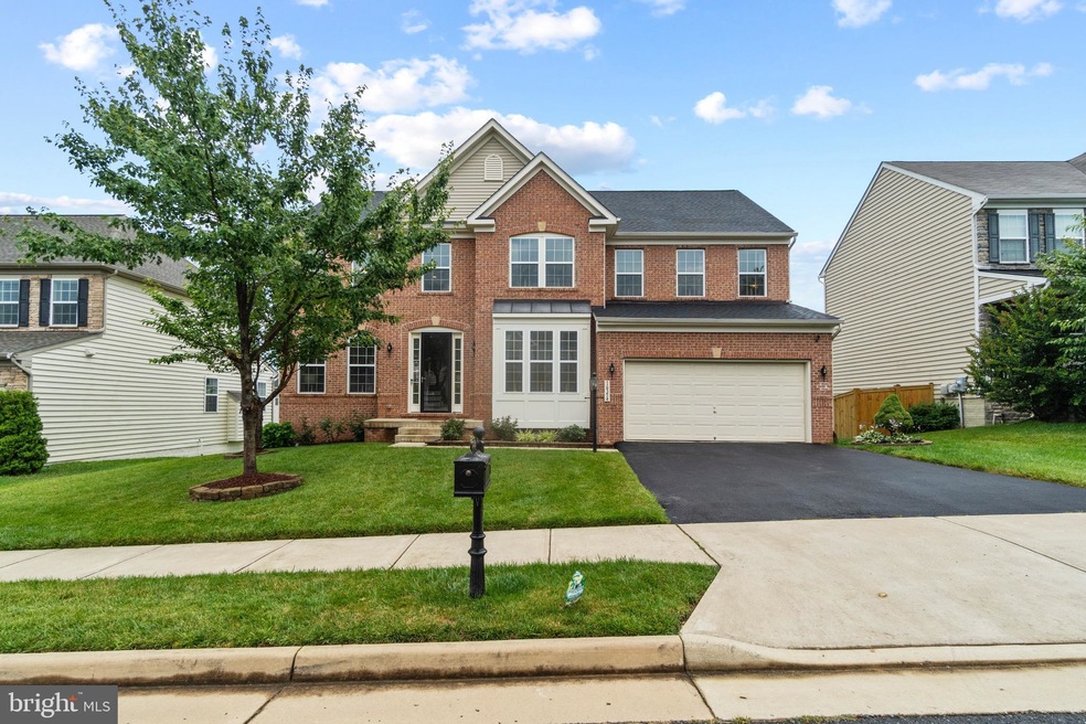 Sold $808,500 • Co-Listing Agent