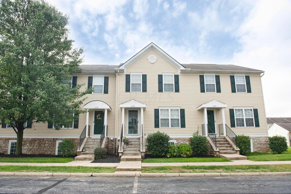 6521 Crab Apple Dr, Canal Winchester, OH 43110 - photo 1