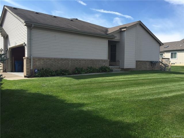 15010 Wilson St unit 90, Grand Blanc, MI 48439 - photo 1