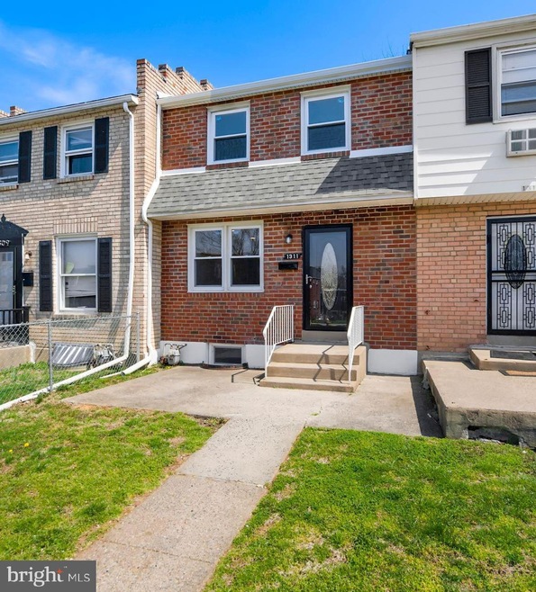 1311 Harshaw Rd, Brookhaven, PA 19015 - photo 1