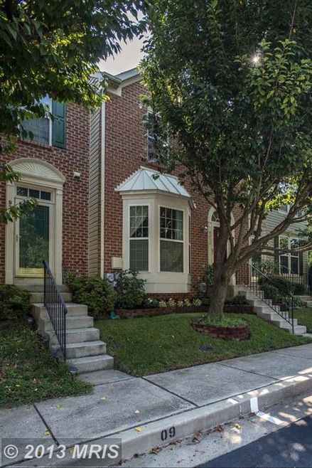 9313 Maxwell Ct, Laurel, MD 20723 - photo 1